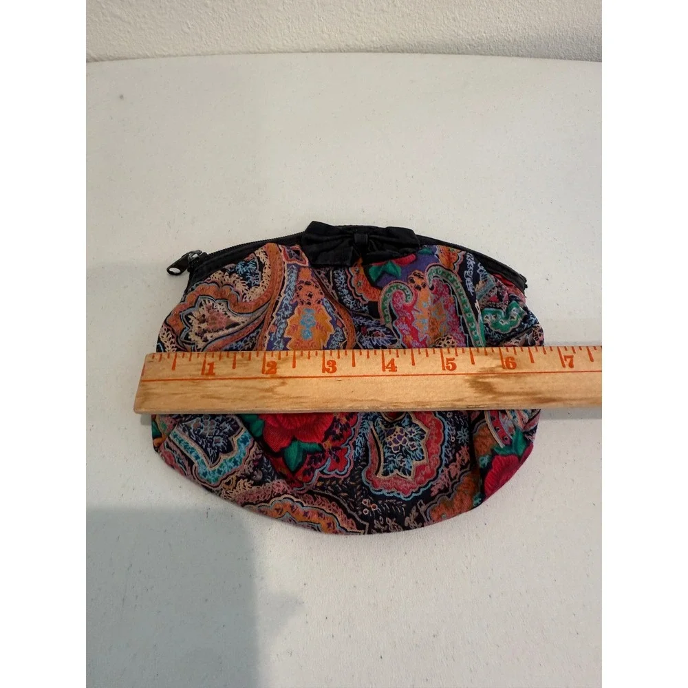 Vintage Paisley Floral Tapestry Cosmetic Bag Black Bow Zipper Makeup Pouch